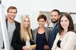 Auch komplexe theoretische Inhalte werden am IEC praxisrelevant aufbereitet.