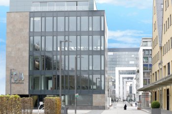 FOM Köln Campus von außen